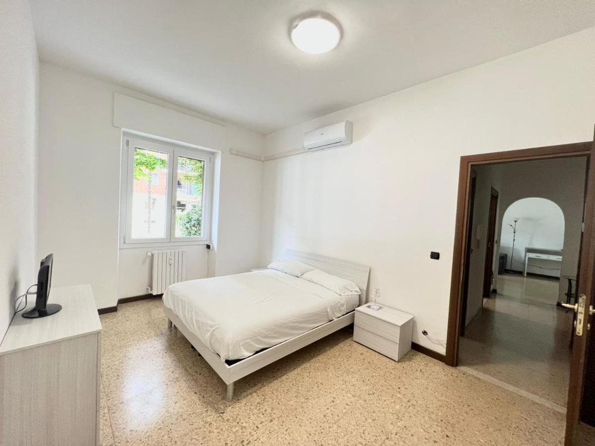 Famagosta House Apartment Milan Bagian luar foto