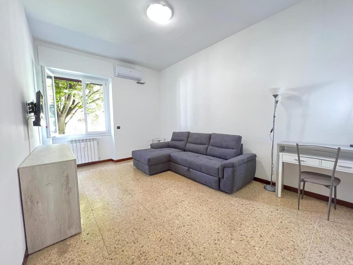 Famagosta House Apartment Milan Bagian luar foto