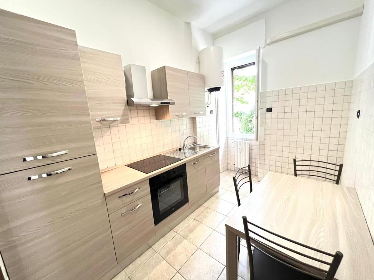 Famagosta House Apartment Milan Bagian luar foto